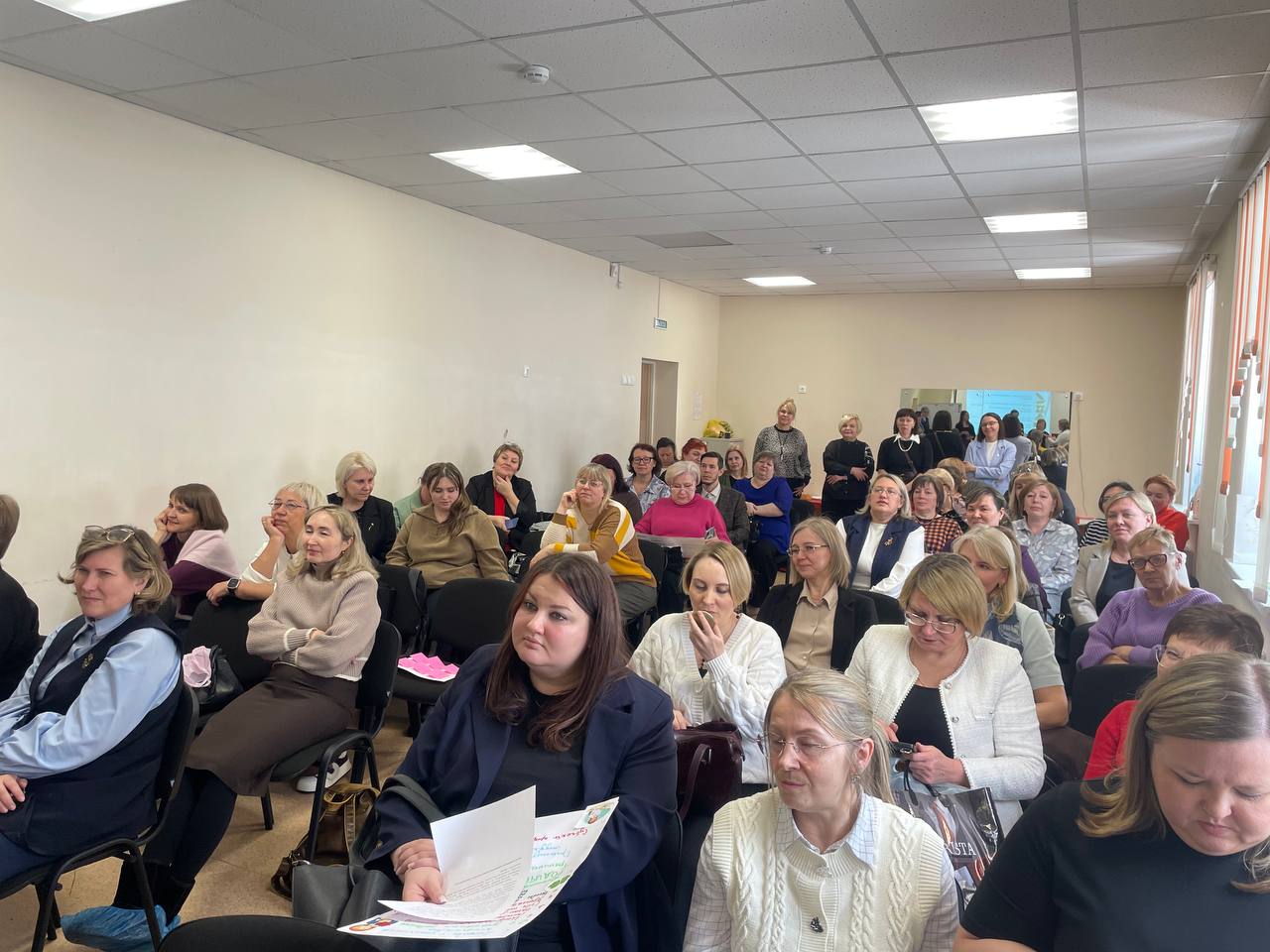 photo_5289528580859697176_y