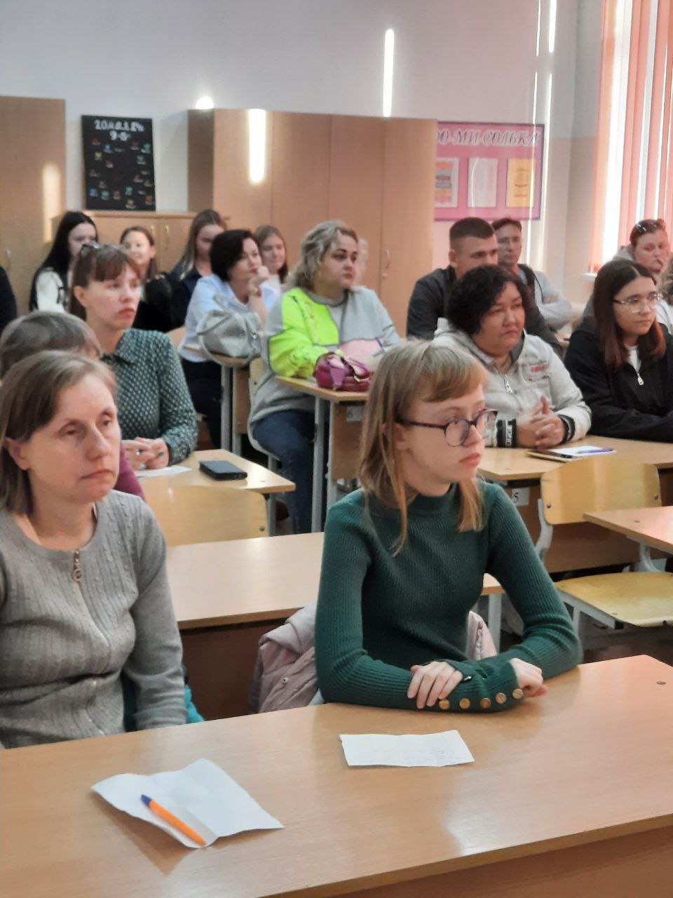 photo_5357061993783231345_y