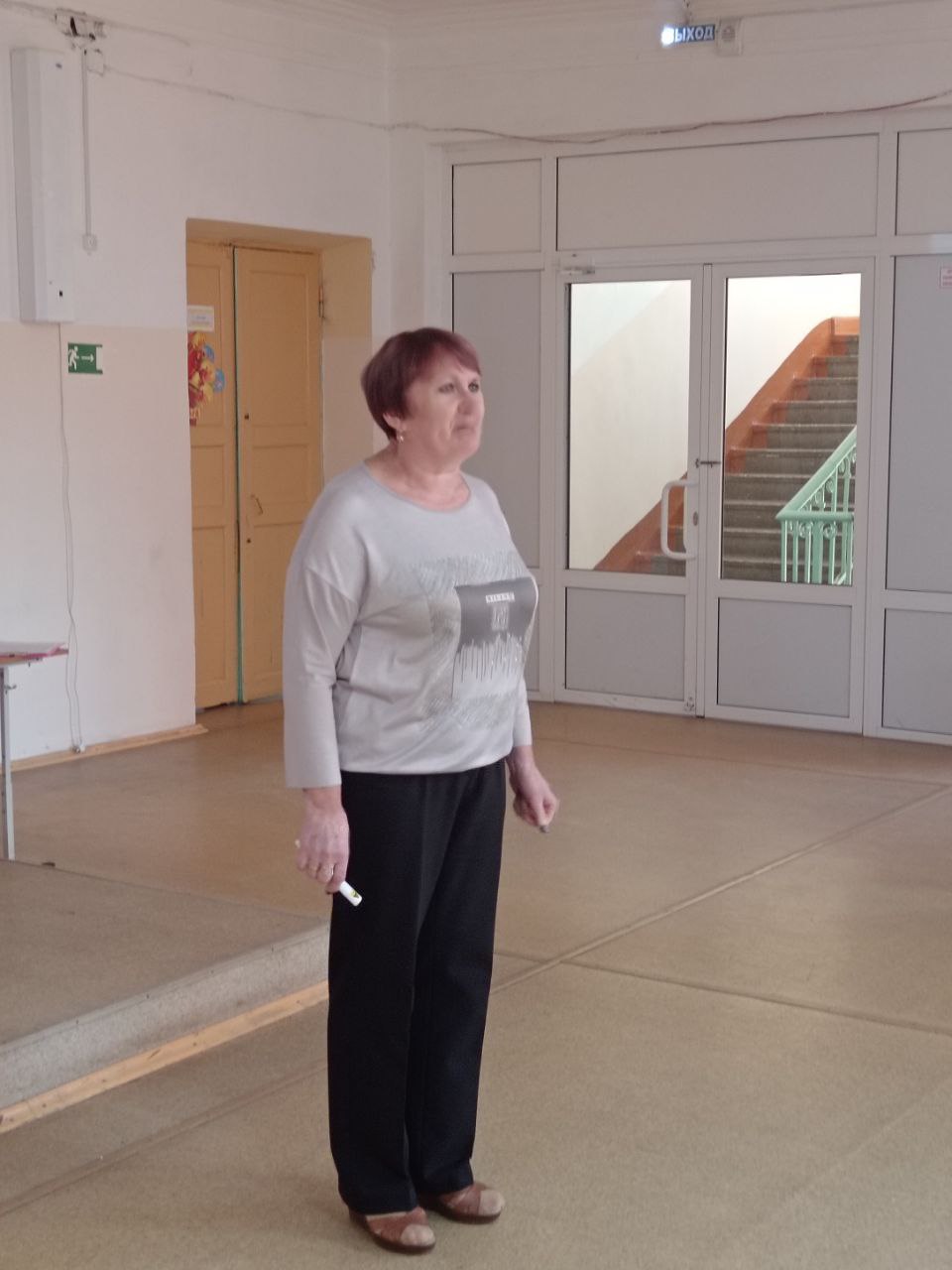 photo_5359379583905955676_y