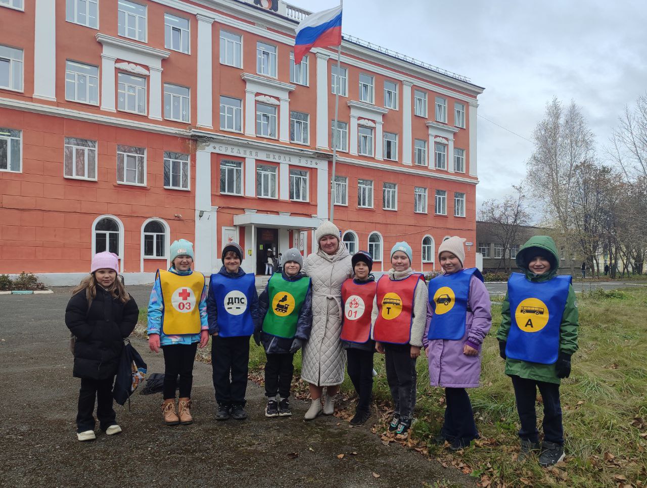 photo_5397812755156825942_y