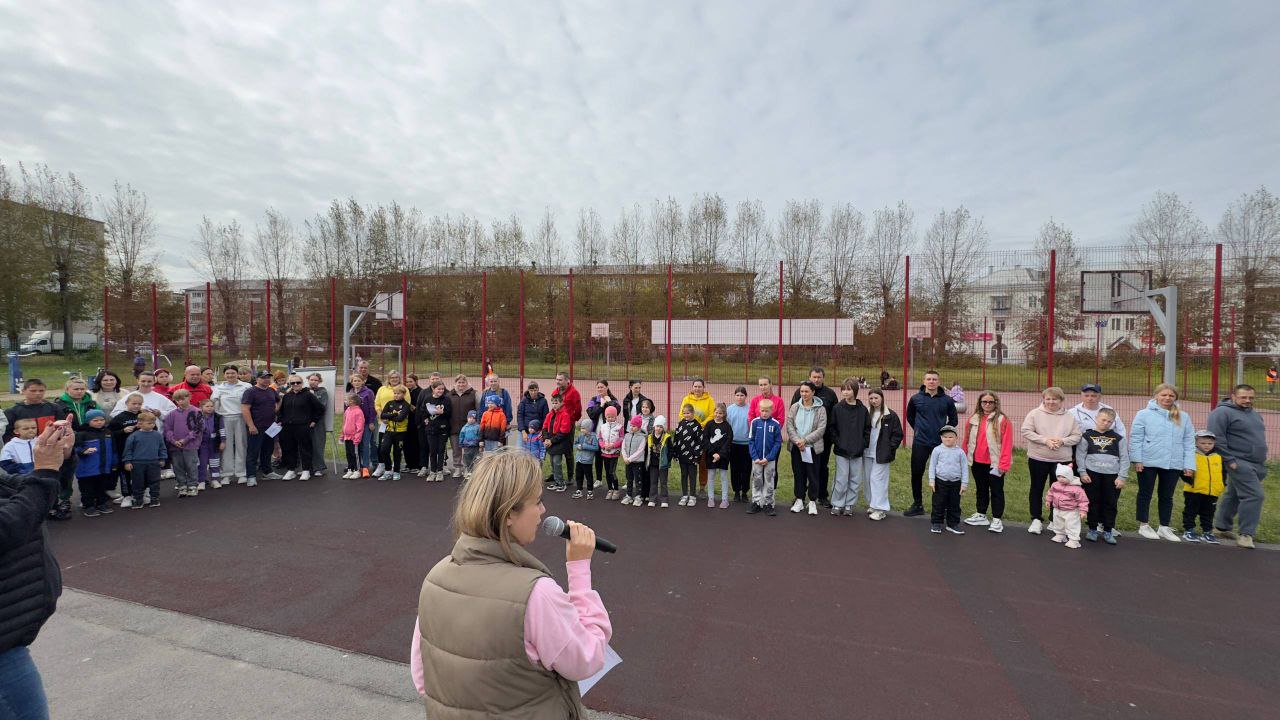 photo_5344041336568936491_y