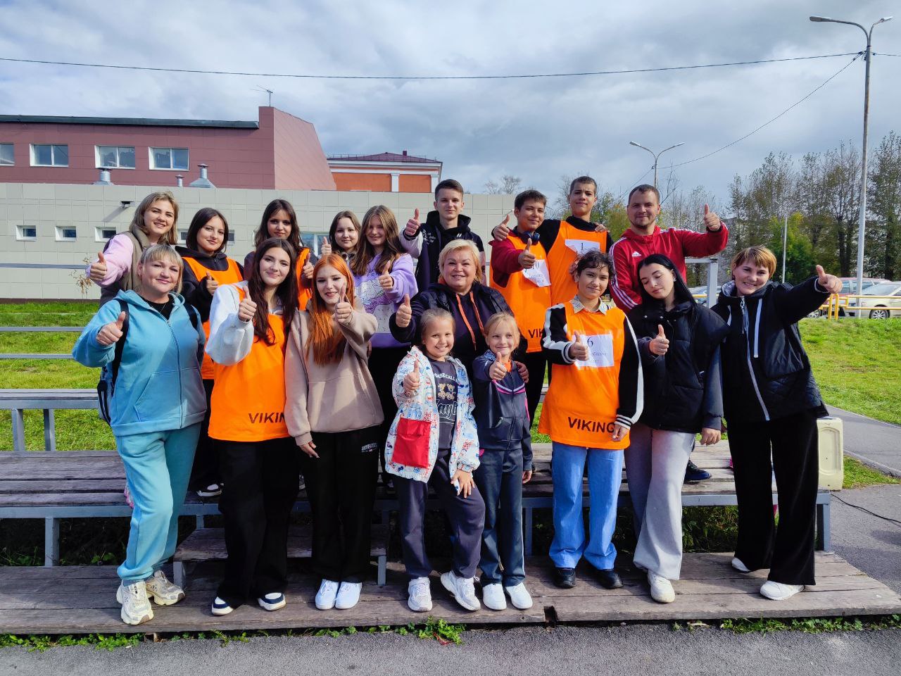 photo_5344041336568936500_y