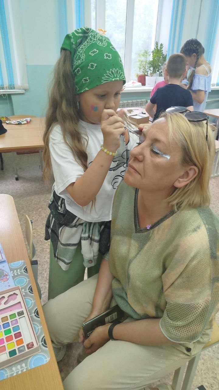 photo_5361873357882126936_y